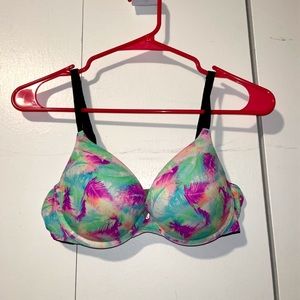 PINK Tropical feather Push- Up Bra size 36B! Send an offer!
